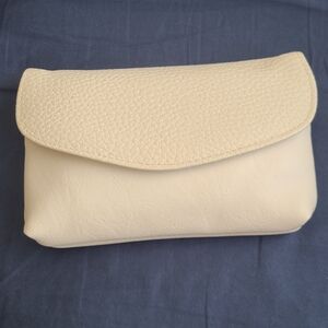 Elegant Cream Clutch Bag, 4 pieces